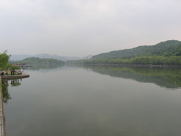 Zahodno jezero XiHu v Hangzhou
